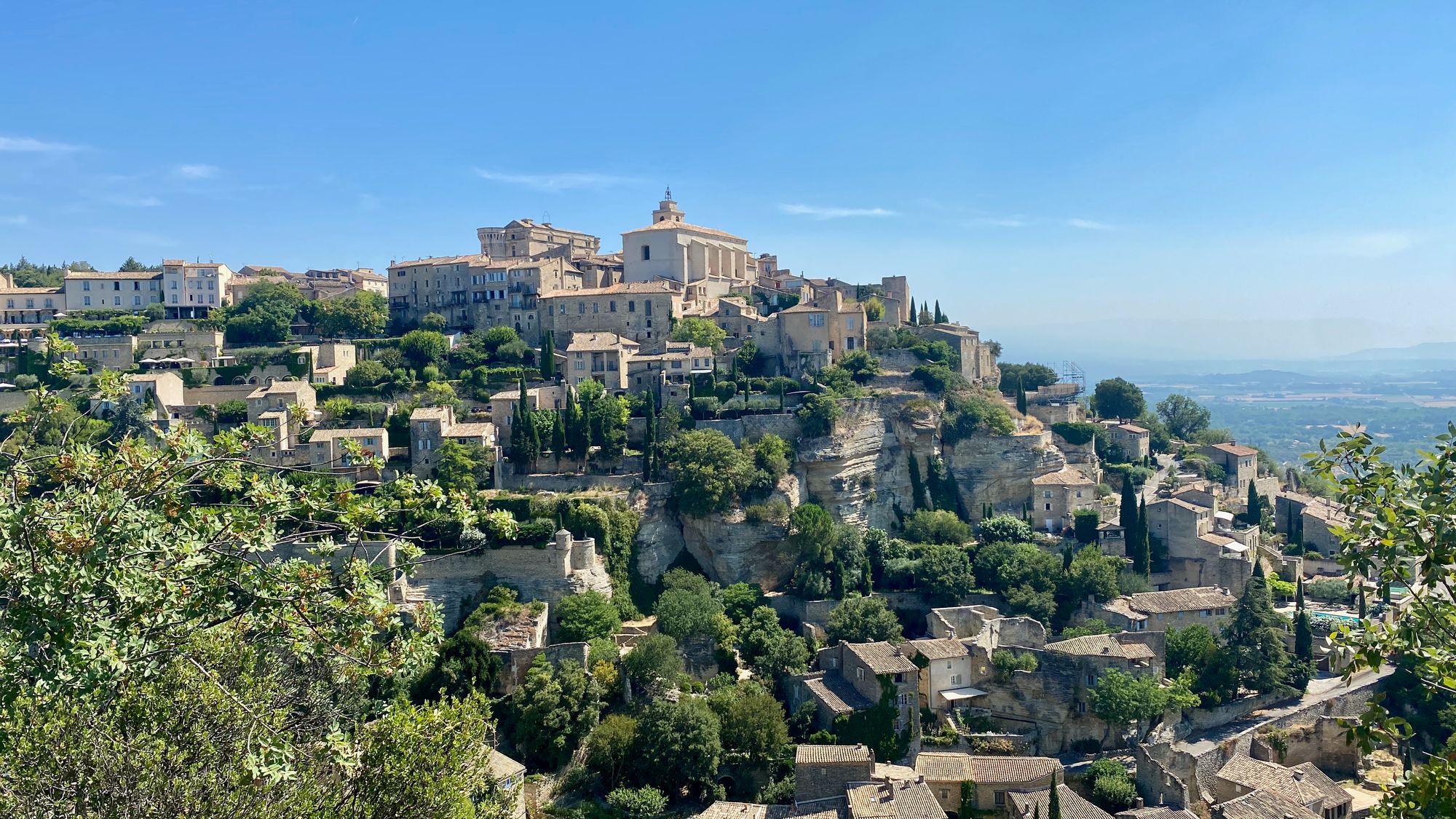 Picture of Gordes city in France, during our summer road trip 2022