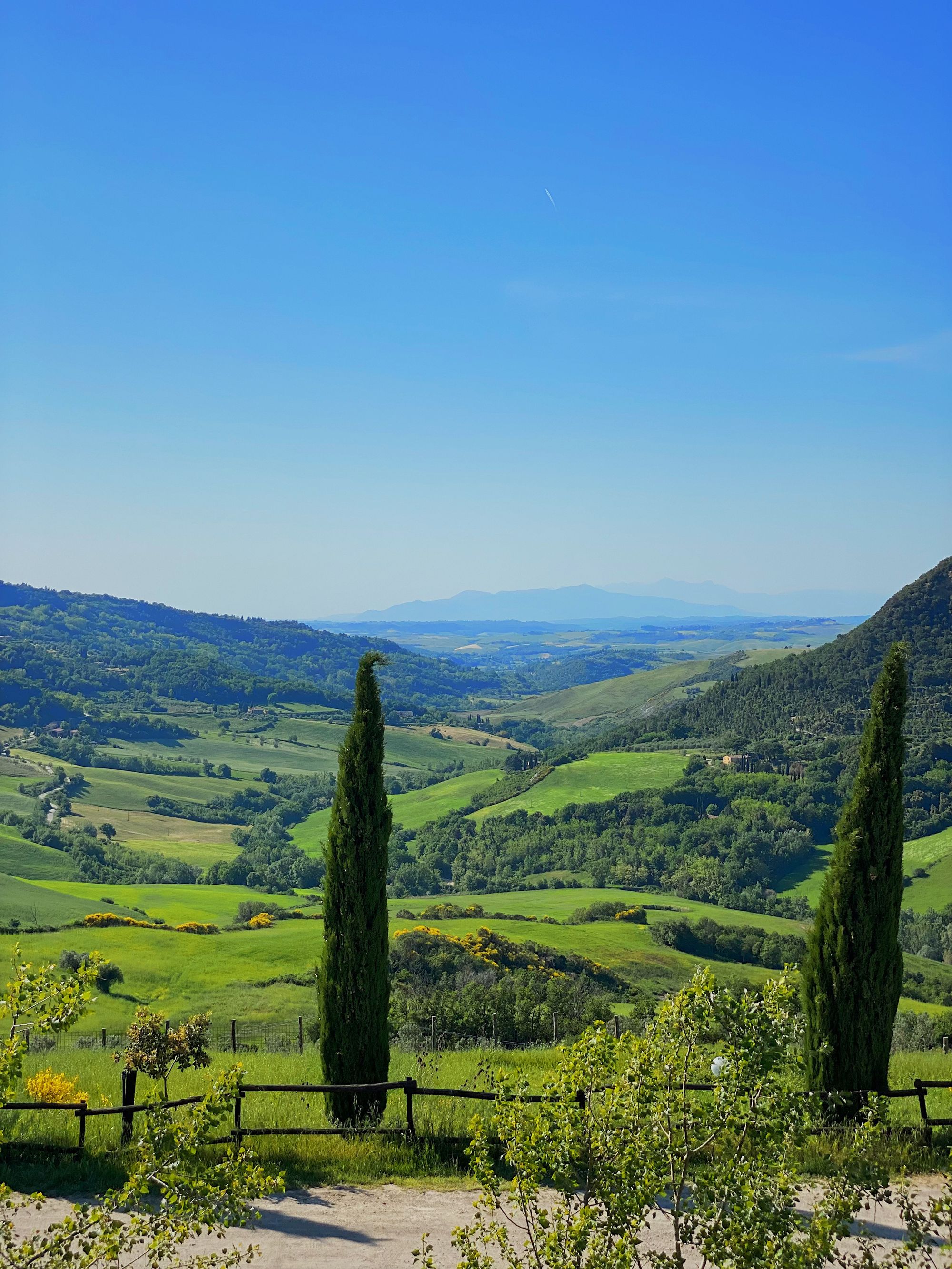 The first road trip part 02: our itinerary in Tuscany while working remote