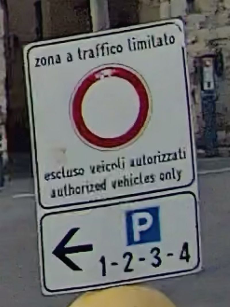 An example of how a ZTL area is signaled