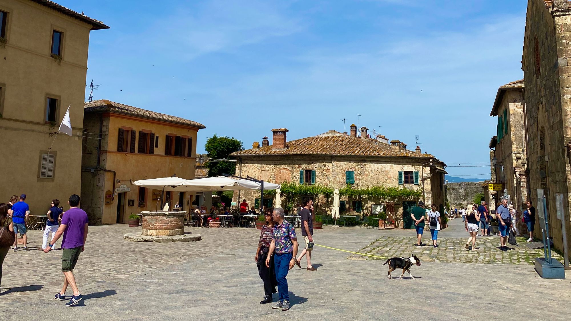 The first road trip part 02: our itinerary in Tuscany while working remote