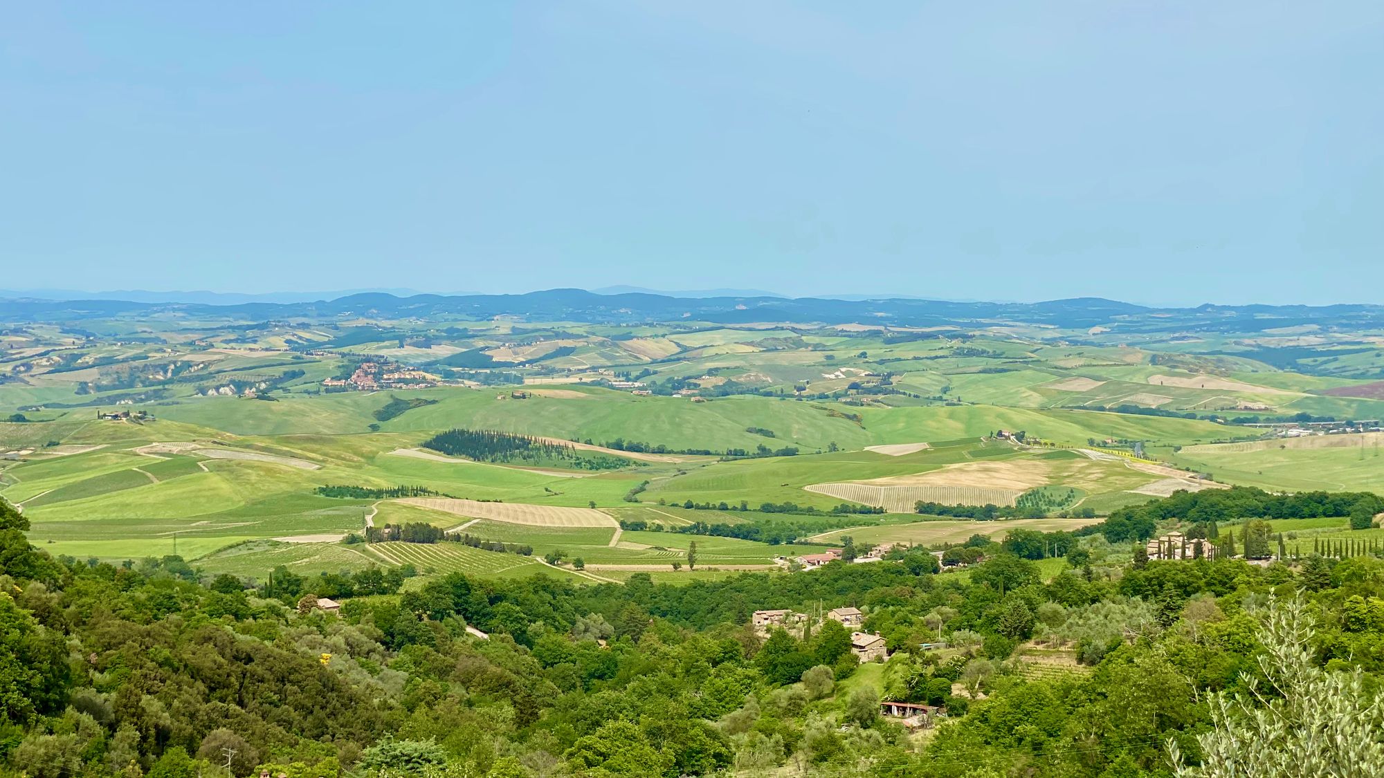 The first road trip part 02: our itinerary in Tuscany while working remote